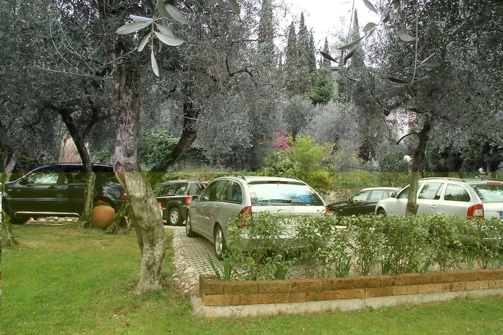 Residence Gardasee 5*, LAKE GARDA إيطاليا
